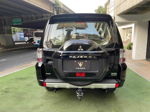 Imagen 5 de 14 de Mitsubishi Pajero Limited 4x4 2016