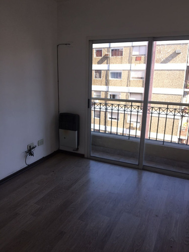 Imagen 11 de 12 de Departamento Venta Lanus Oeste