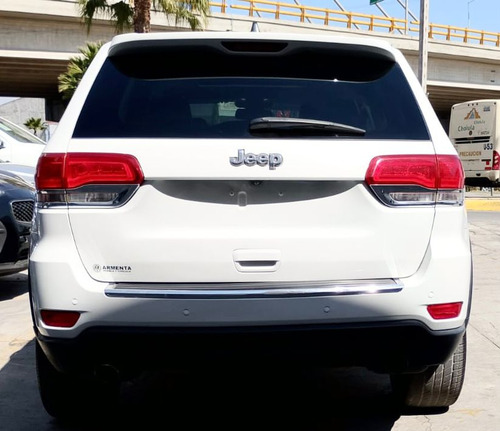 Jeep Grand Cherokee 5.7 Limited Lujo 4x2 Mt