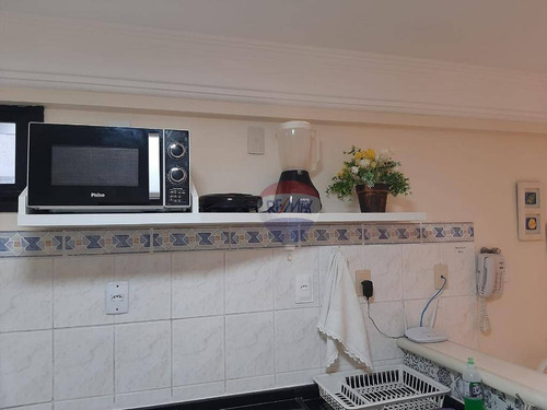 Imagem 4 de 24 de Flat Para Alugar Em Boaviagem, Mobiliado, 1 Quarto, 1 Vaga, A Poucos Metros Do Mar. - Fl0182