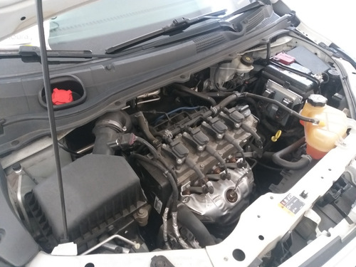 Chevrolet Onix 1.0 Lt 5p