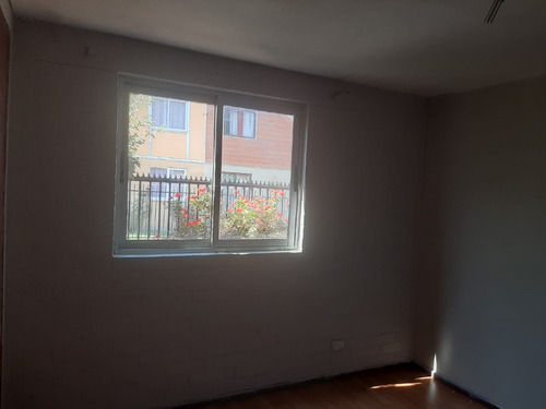 Acogedora Casa, Villa Don Misael, Barrio Colón, Curicó