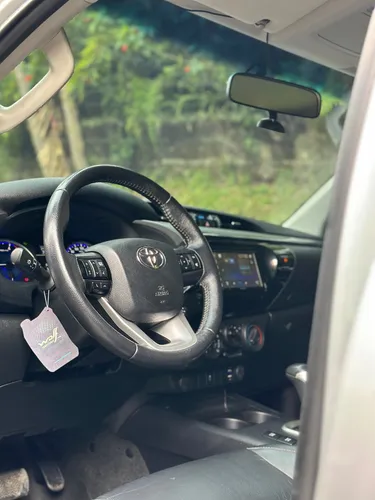 Toyota Hilux 2.8 SRV