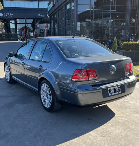 Volkswagen Bora 1.8 Highline T 180cv