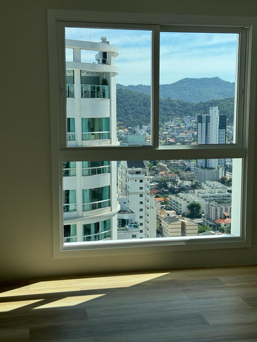 Apartamento Lindíssimo Trigésimo Andar Em Bc