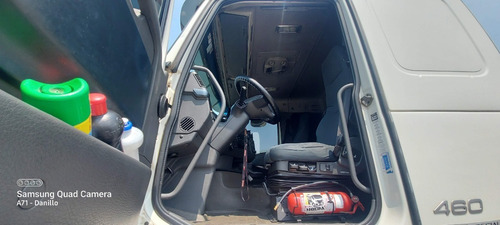 Imagem 7 de 10 de Volvo Fh460 Toco