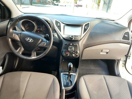Imagem 5 de 6 de Hyundai Hb20s 2014 1.6 Premium Flex Aut. 4p