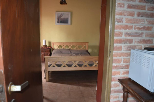 Venta Casa + Depto. La Carmencita