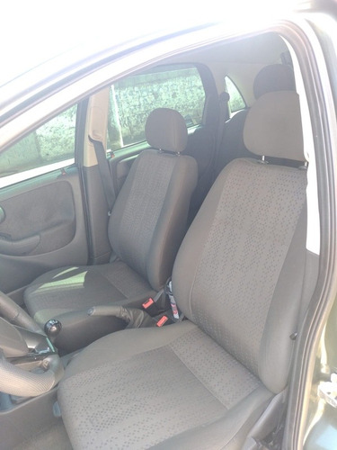 Imagem 11 de 15 de Chevrolet Corsa 2011 1.4 Maxx Econoflex 5p