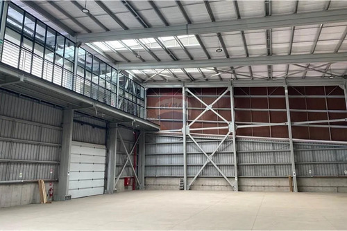 Bodega Con Oficina En Arriendo, Pudahuel, Santiago