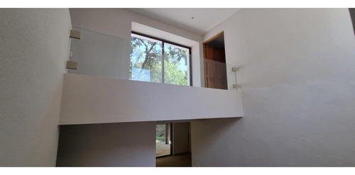 Gran Ubicacion De Esta Casa En Venta Y Renta