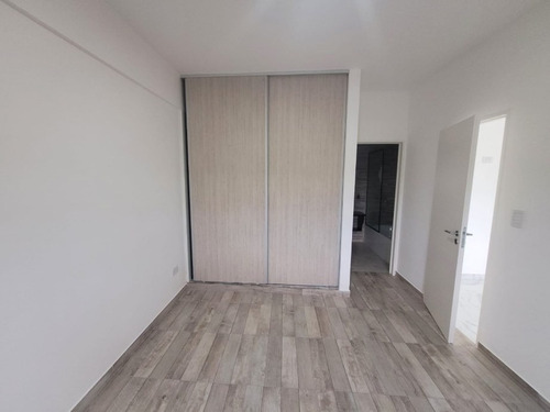 Imagen 9 de 14 de Departamento En Venta En Lanus Oeste