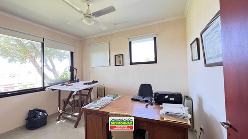 Casa En Venta Barrio Los Bretes Colón