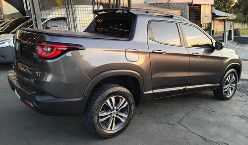 Fiat Toro 1.3 Freedom 16v Turbo Flex 4x2 Aut. 4p