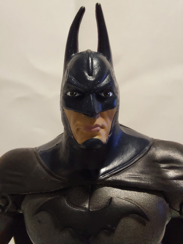 Batman (armored) - Arkham Asylum - Dc Comic - 18cm - 3 (Usado)