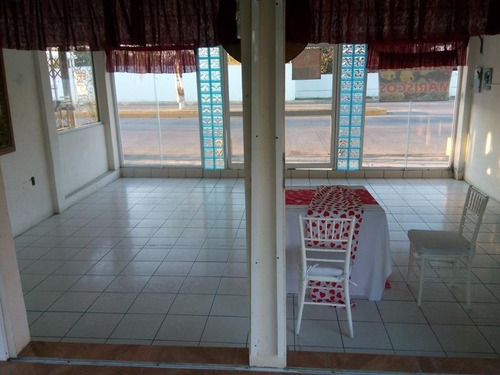 Local Comercial Renta 1600 M² Cerca Playa Tuxpan Veracruz