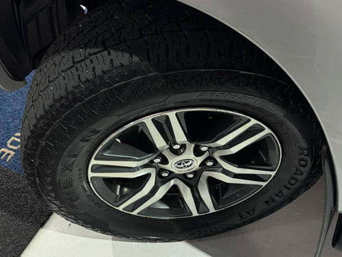 Toyota Hilux 2.7 SR 4X2 CD 16V FLEX 4P AUTOMÁTICO