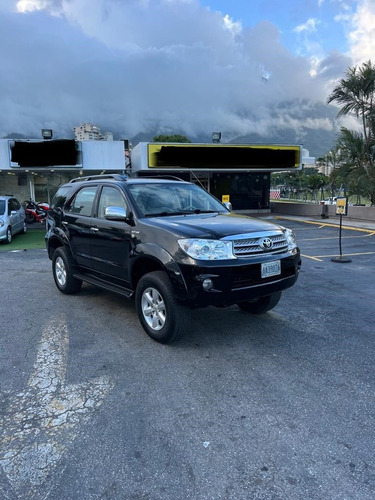 Imagen 3 de 18 de Toyota Fortuner