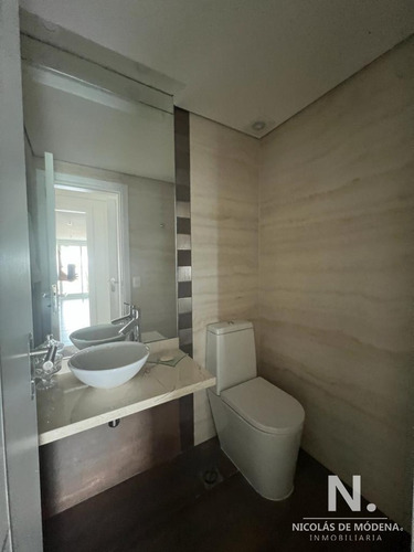 Departamento En Venta En Edificio Miami Boulevard Ii, A Pasos Del Mar