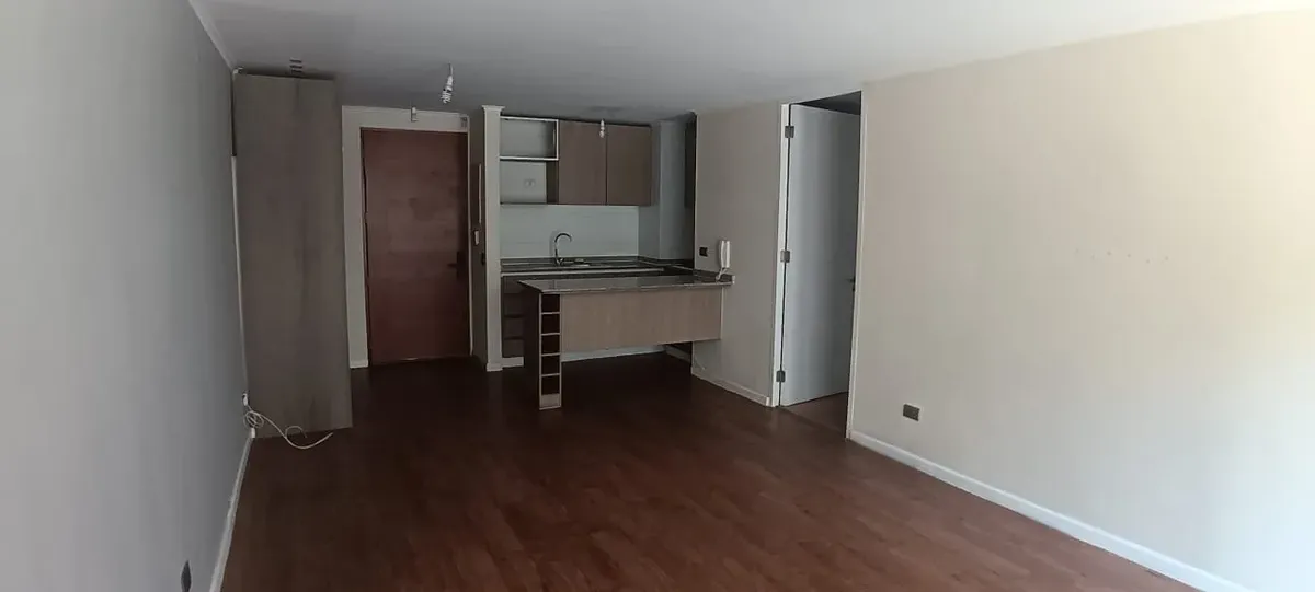 Imagen 3 de 24 de Se Vende Lindo Departamento En Garcia Reyes 71