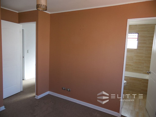 Casa En Arriendo De 4 Dormitorios 3 Baños En Talagante