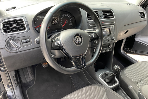 Volkswagen Polo 1.6 Comfortline