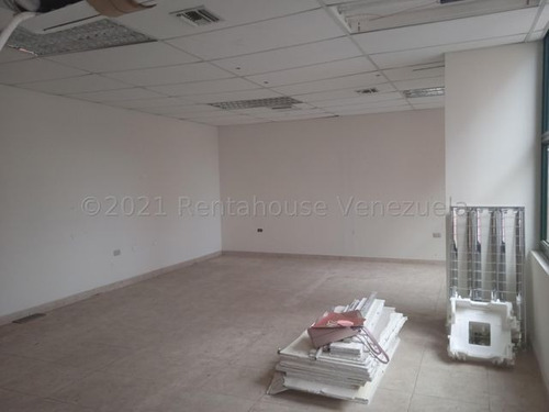Imagen 13 de 30 de Excelente Oficina En Alquiler En Zona Este De Barquisimeto, Planta Eléctrica Para Áreas Comunes Y Oficina, Arnaldo Lopez Tlf 04245257450, Lara, Venezuela