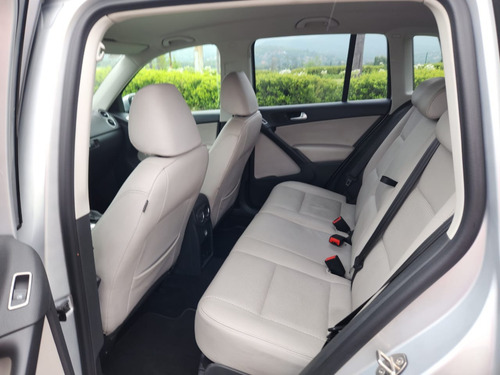 Vw Tiguan Equipada, Mod. 2016, Color Plata
