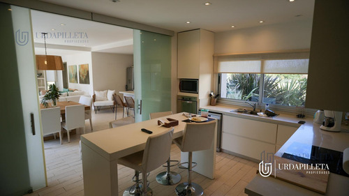 Casa En Venta En Pilara Sobre Lote Interno - La Berlina - Urdapilleta Propiedades