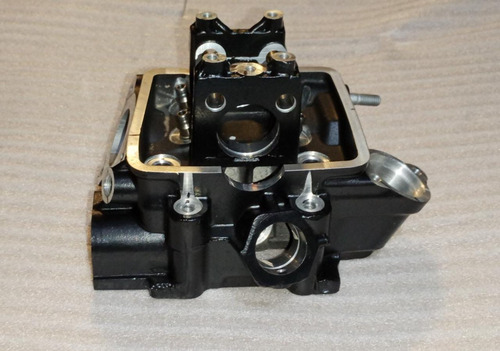 Imagen 3 de 4 de Cabeza De Cilindro Bajaj Pulsar Rs 200