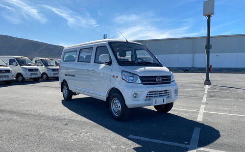 Nissan Urvan 2.5 11 Pas Aa Mt