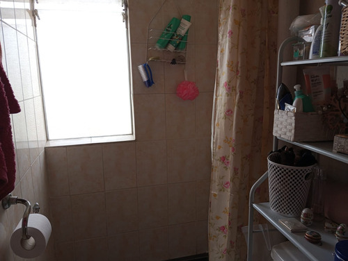 Venta De Lindo Depto. 3d, 1b. Cercano A Hospital El Pino