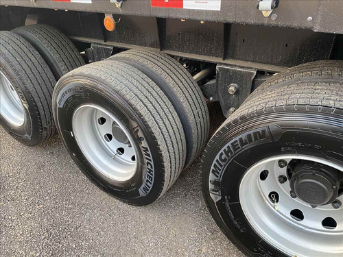 Imagem 9 de 9 de Carreta Semi-reboque Graneleiro