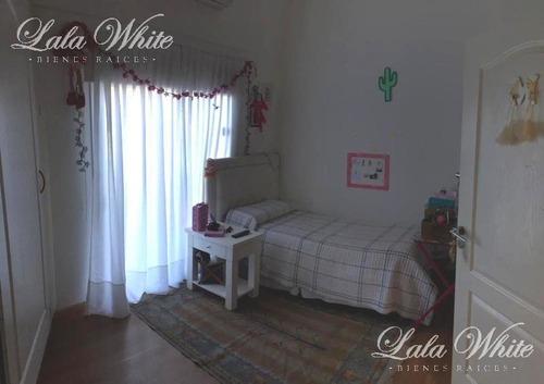 Imagen 10 de 20 de Venta - Casa En El Rocío