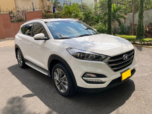 Hyundai Tucson Limited 4X4