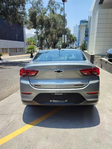 Chevrolet Onix 1.0 Premier Redline At