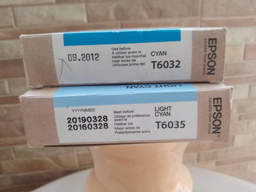 Cartuchos De Tinta Para Plotter Spson 9880 Y 7880 Nuevos