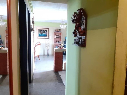 Imagen 3 de 13 de Eloisa Mejia Rentahouse Vende Apartamento En La Isabelica Valencia 22-175