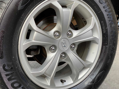 Imagem 10 de 10 de Hyundai Tucson 2013 2.0 Gls 4x2 Flex Aut. 5p