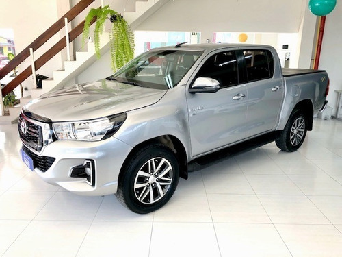Imagem 3 de 15 de Toyota Hilux Srv 2.7 4x4 Automatico