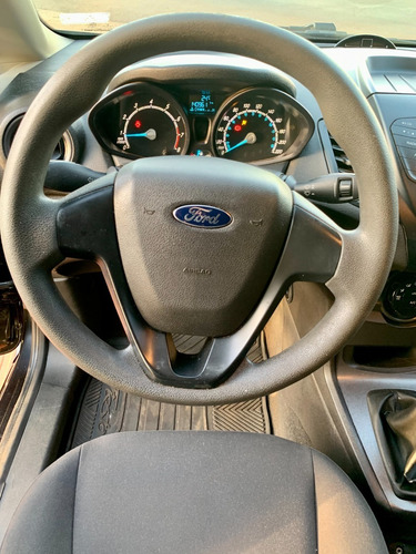 Ford Fiesta S 1.6n 2014