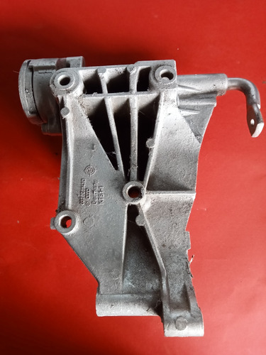 Base De Alternador De Jetta A3 93 A 98