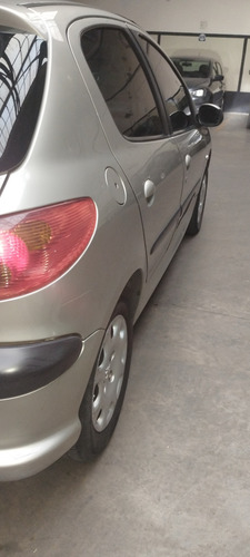 Peugeot 206 1.9 Live! 2