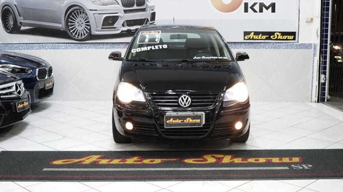 Imagem 3 de 15 de Volkswagen Polo Hatch 1.6 8v 4p 2011