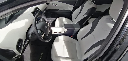 Imagen 10 de 15 de Toyota Prius 2017 Premium