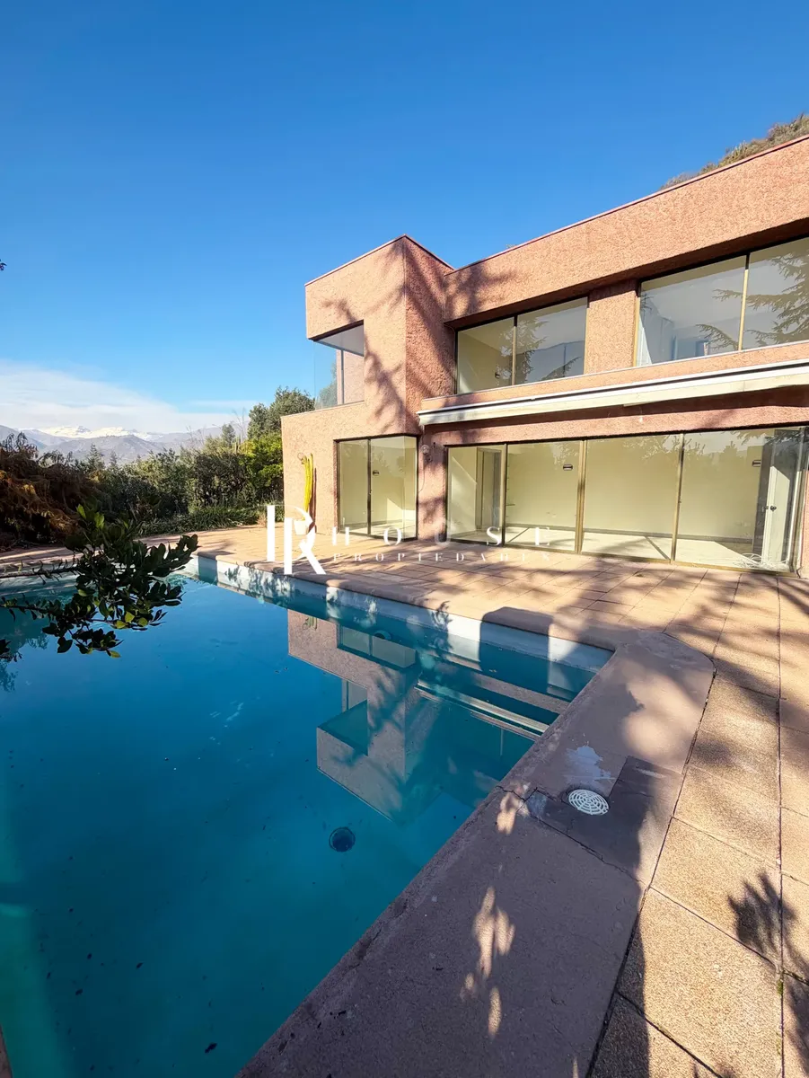 Imagen 2 de 28 de Excelente Casa Mediterránea Con Hermosa Vista