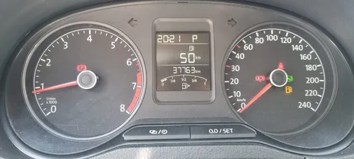 Volkswagen Vento 1.6 Starline At