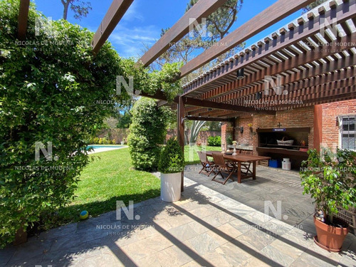 Muy Linda Casa Toda Reciclada - Ref: 3174
