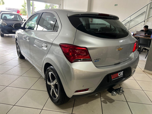 Chevrolet Onix HATCH LTZ 1.4 8V FlexPower 5p Aut.