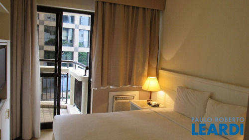 Imagem 7 de 15 de Flat - Itaim Bibi - Sp - 482274